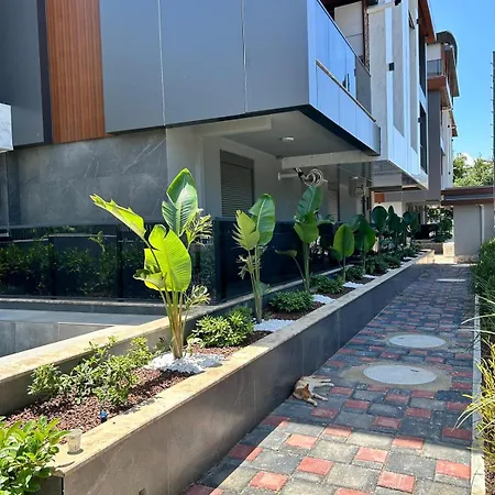 Grand Diker Port Apartment Antalya