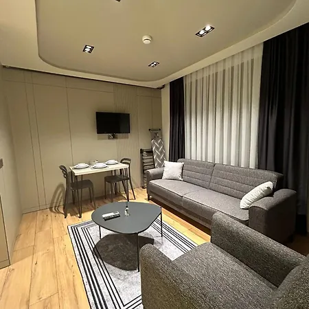 Grand Diker Port Apartment