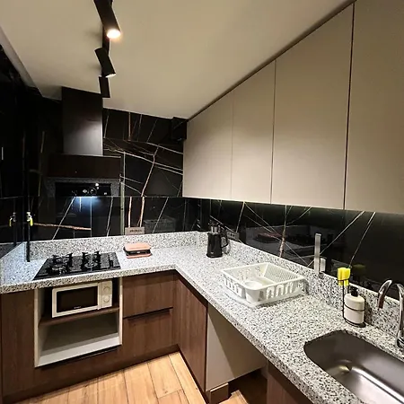 Grand Diker Port Apartment