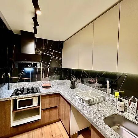 Grand Diker Port Apartment *