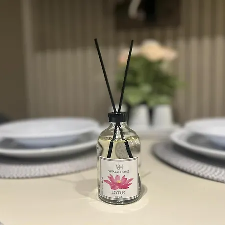 Grand Diker Port Apartment